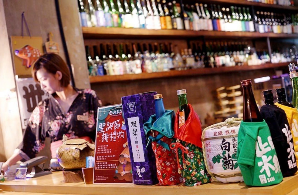 日本的居酒屋都喝什么酒,日本的居酒屋食物特别少