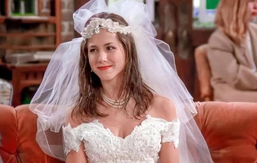 詹妮弗·安妮斯顿为什么受欢迎,詹妮弗安妮斯顿是如何减肥的