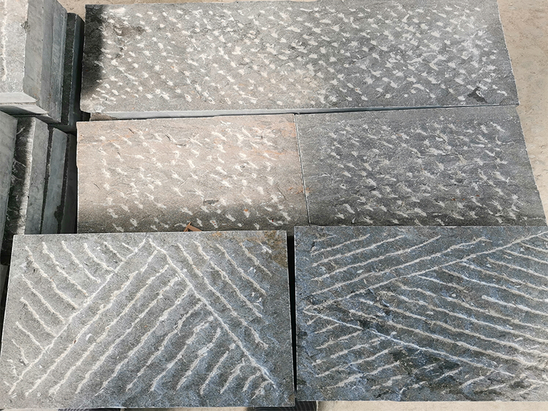 青石板石材哪里多,贵阳青石板石材厂家联系方式