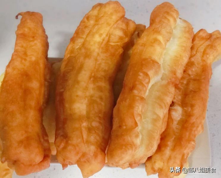油条专用面粉炸油条的方法,炸油条要怎么发面才能炸出油条来