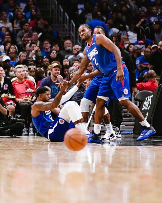 乔治伦纳德沃尔雷吉祖巴茨,乔治缺阵小卡