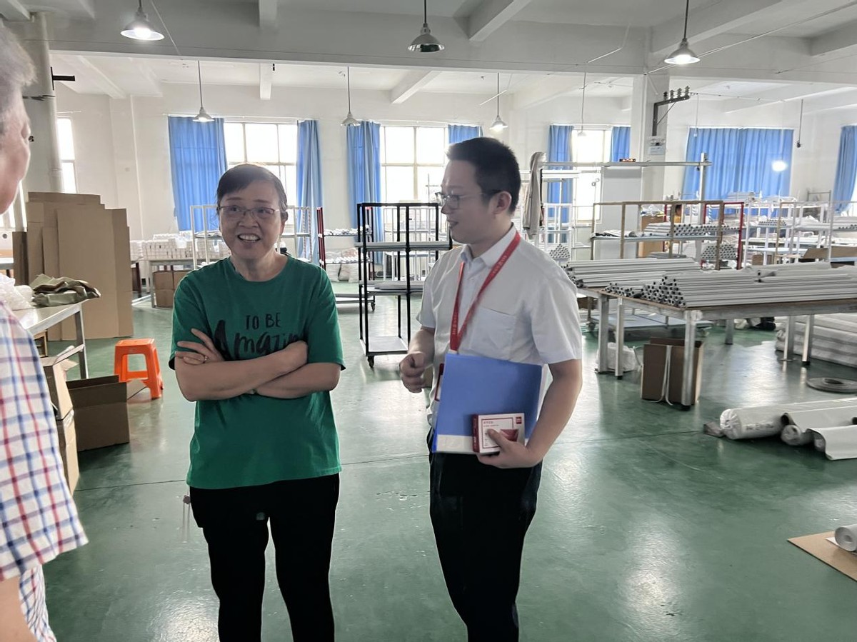 勇担使命打头阵砥砺奋进当先锋,聚焦强省会战略勇担基层排头兵