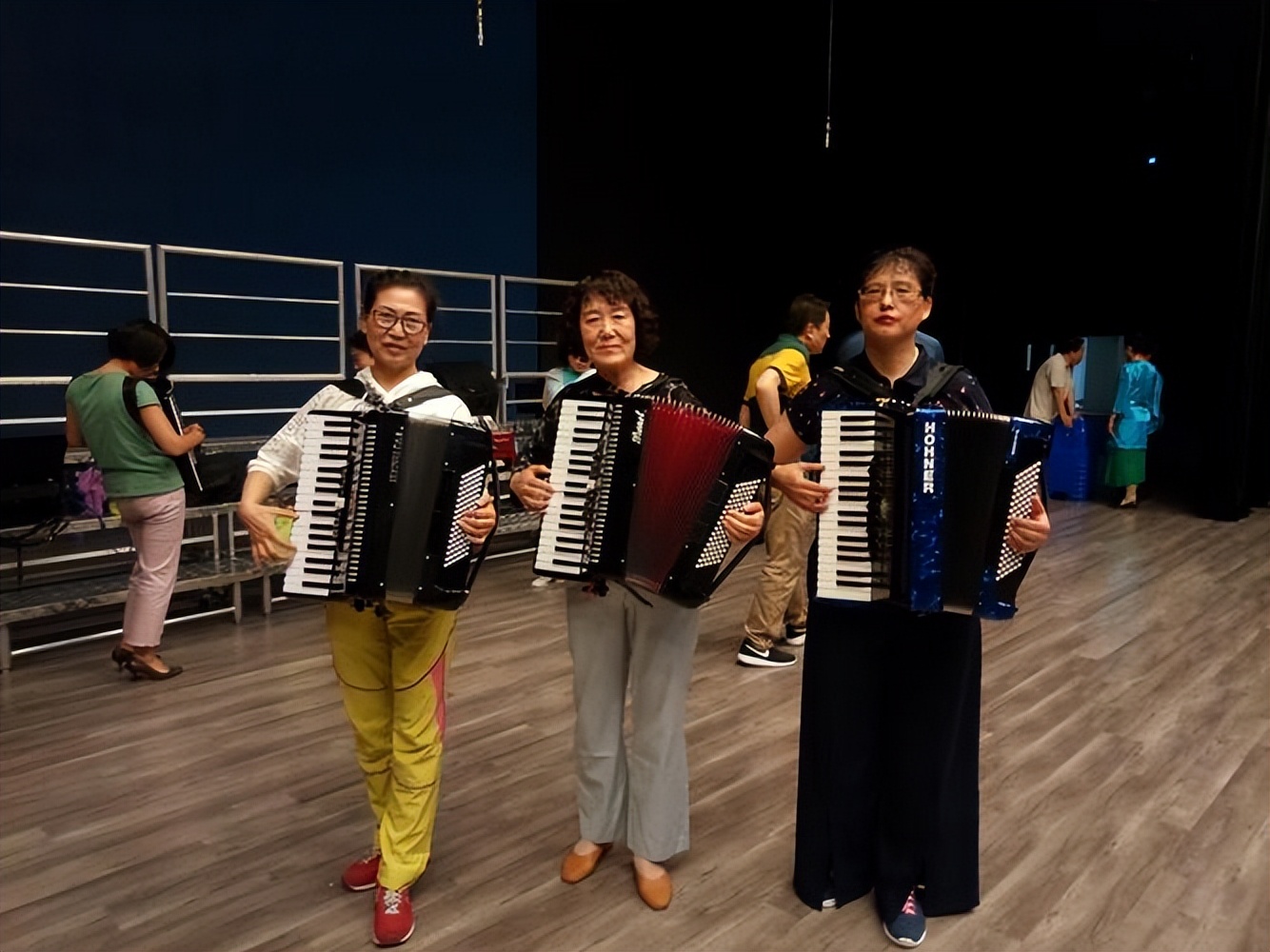 初学手风琴哪个品牌好,零基础学手风琴买哪个牌子好