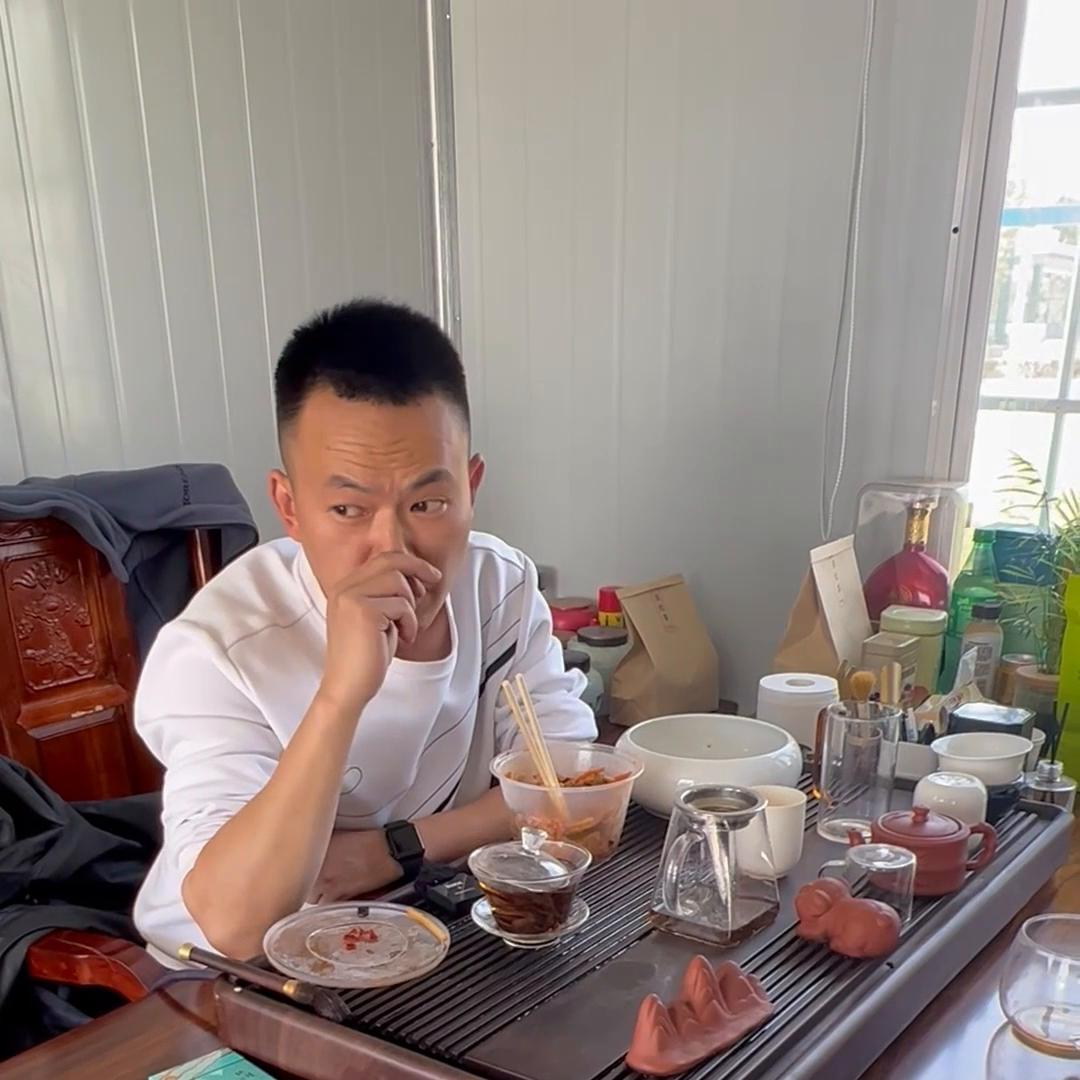 在上海跑货拉拉租车还是买车好,零首付买车开货拉拉