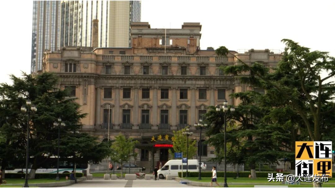 品读城市光阴，走进大连街里