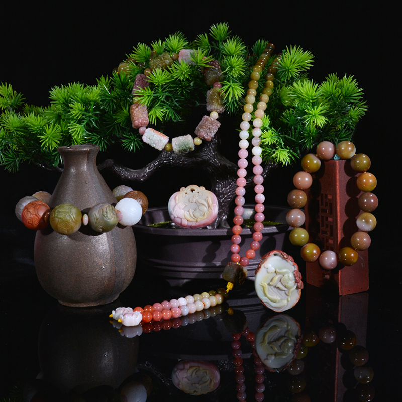 盐源县玛瑙原石,和田玉盐源玛瑙南红蜜蜡手串