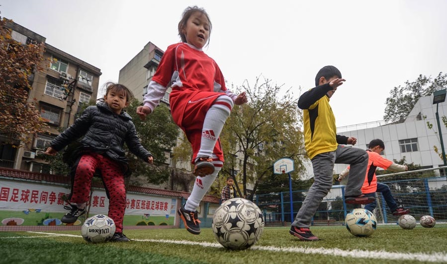 足球从娃娃抓起名言,中国足球要从娃娃抓起是谁提出的