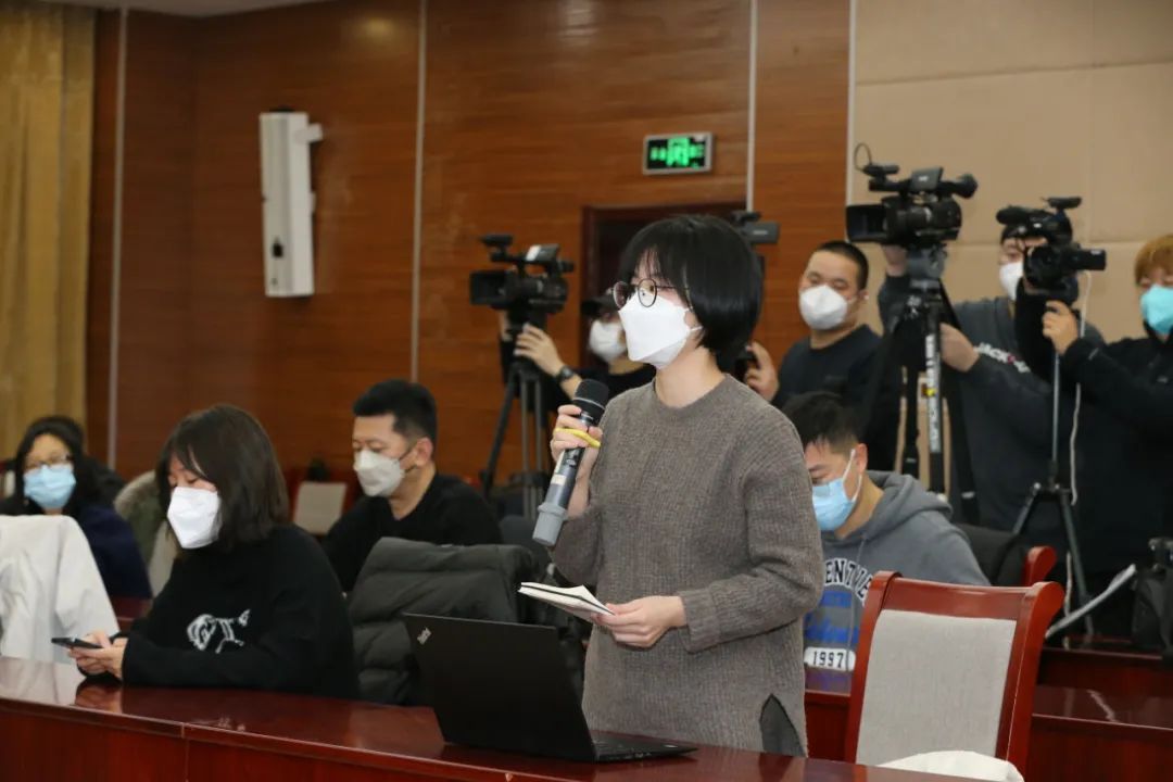 涉疫药品和医疗用品稳价格保质量,疫情防控药品发布会最新