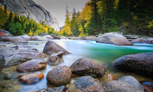 可可托海传奇疆菜,信马游疆可可托海