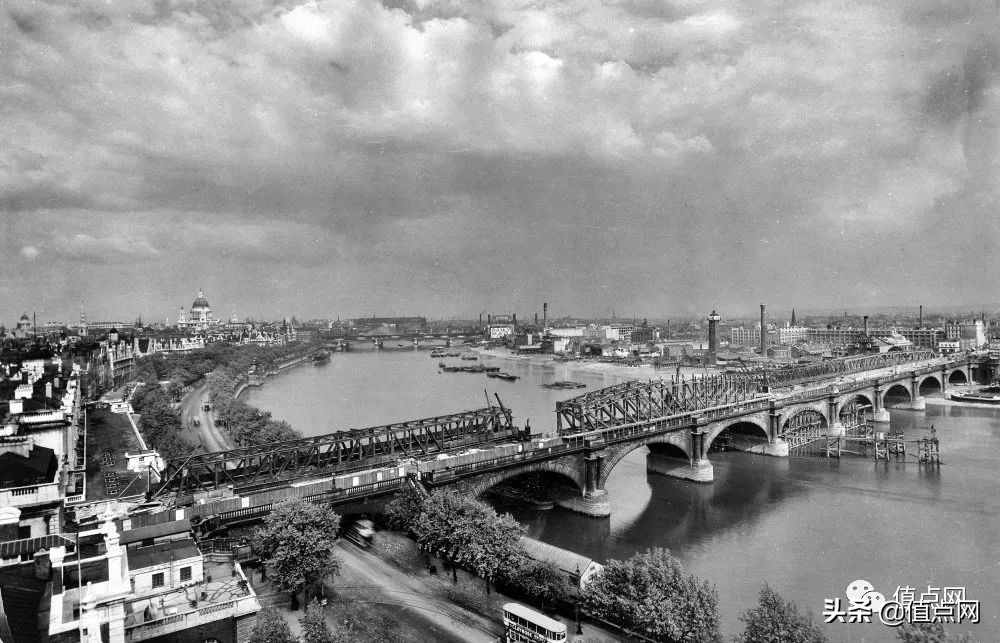 伦敦佳士得高古瓷器专场,伦敦苏富比拍卖莫奈