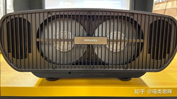 优派4k家用投影机,优派投影仪开箱