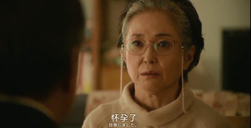 “她，70岁生第一个孩子”：这对任性的老夫妻，却暖哭了所有人