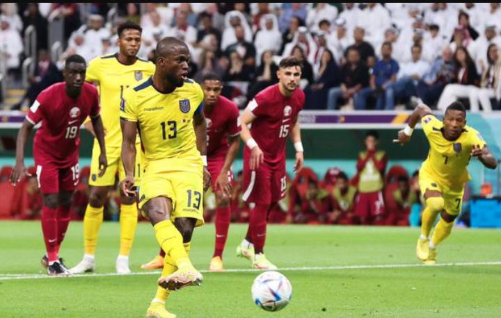 中国男足与世界强队的差距,国足一哥vs亚洲一哥