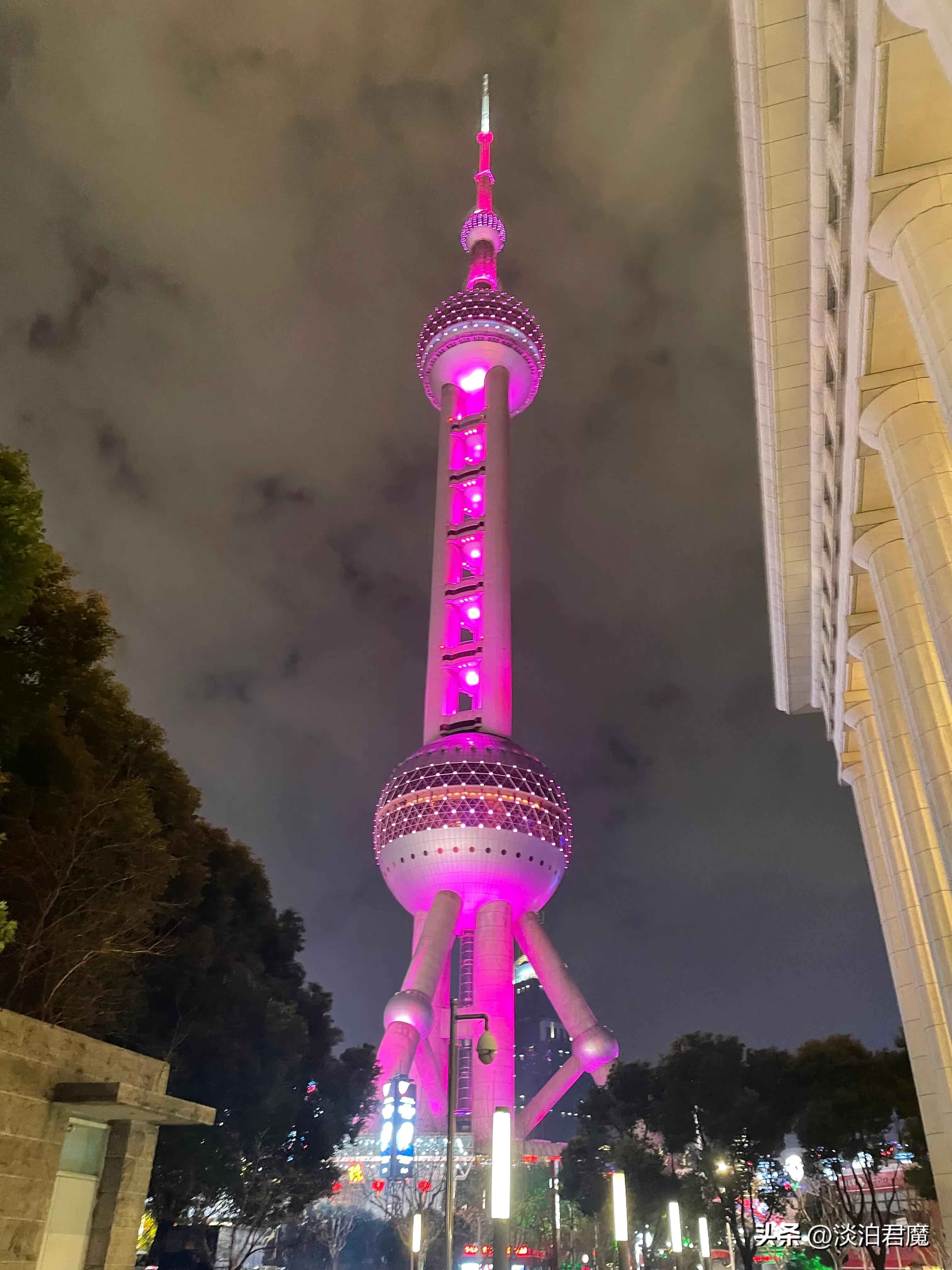 灯光璀璨夜上海,上海灯光星辰