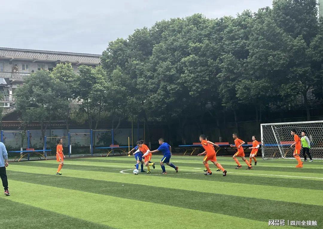 少年展风采运动向未来,足球少年风采展