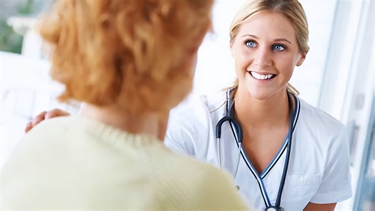 发现得了外阴白斑如何合理饮食,外阴白斑和外阴白色病变是一回事