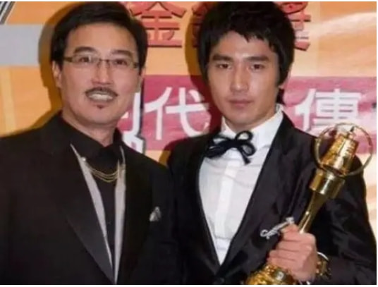 周渝民最新状态,周渝民颓废风