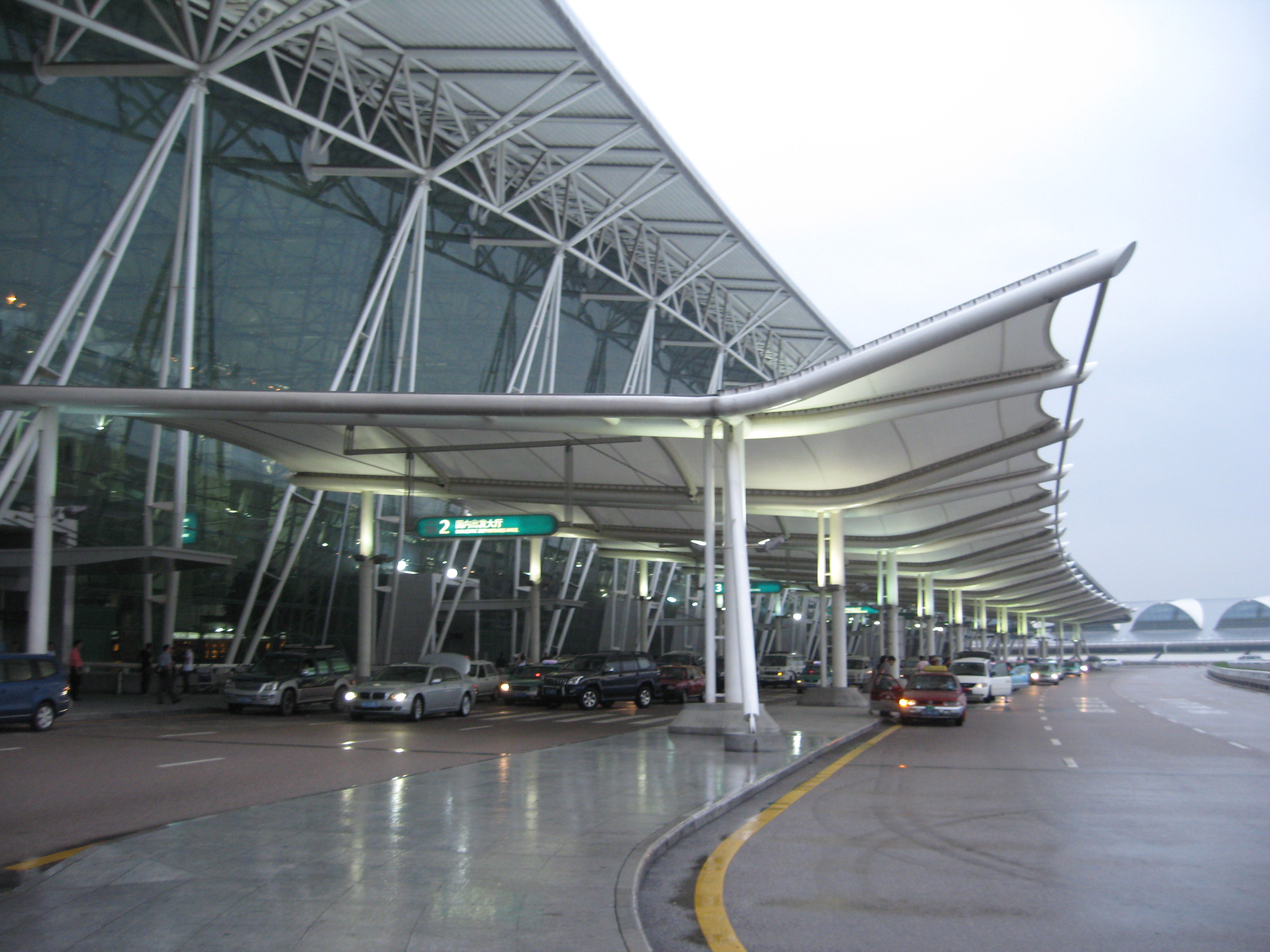 以前的西贡市和现在的胡志明市 (柬埔寨西贡和越南西贡)