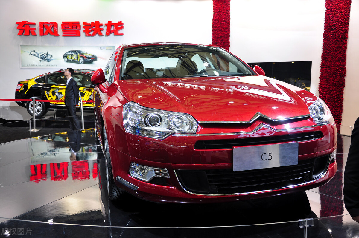 法系车为什么没有大排量发动机,法系车优缺点有哪些