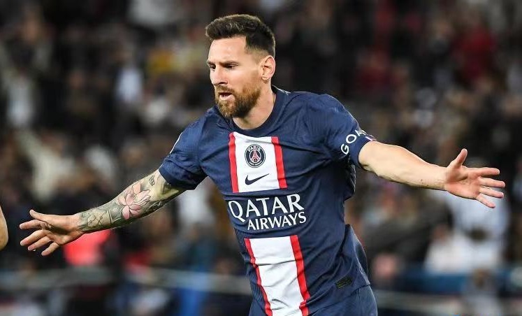 温格梅西c罗,温格称压力最大的是梅西姆巴佩