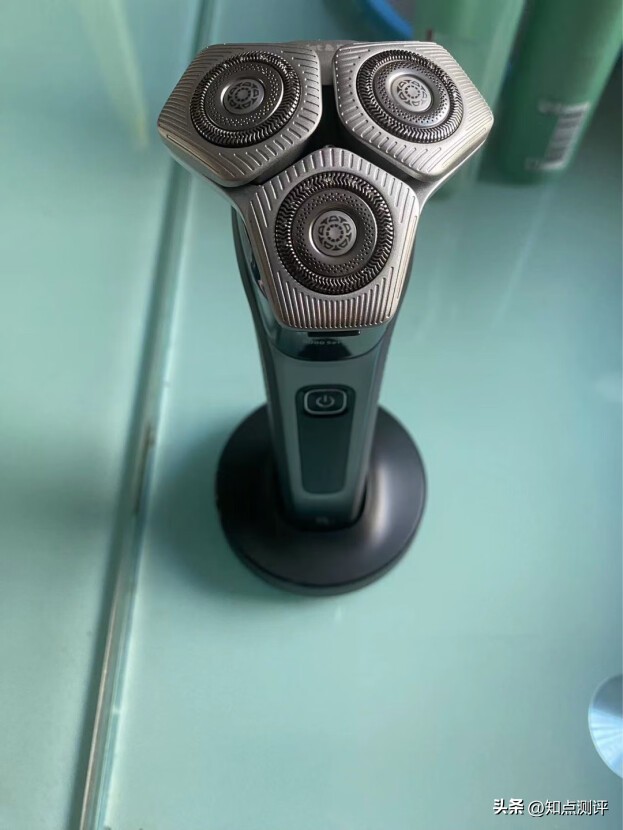 飞利浦剃须刀6670的优缺点,飞利浦剃须刀s4303优缺点
