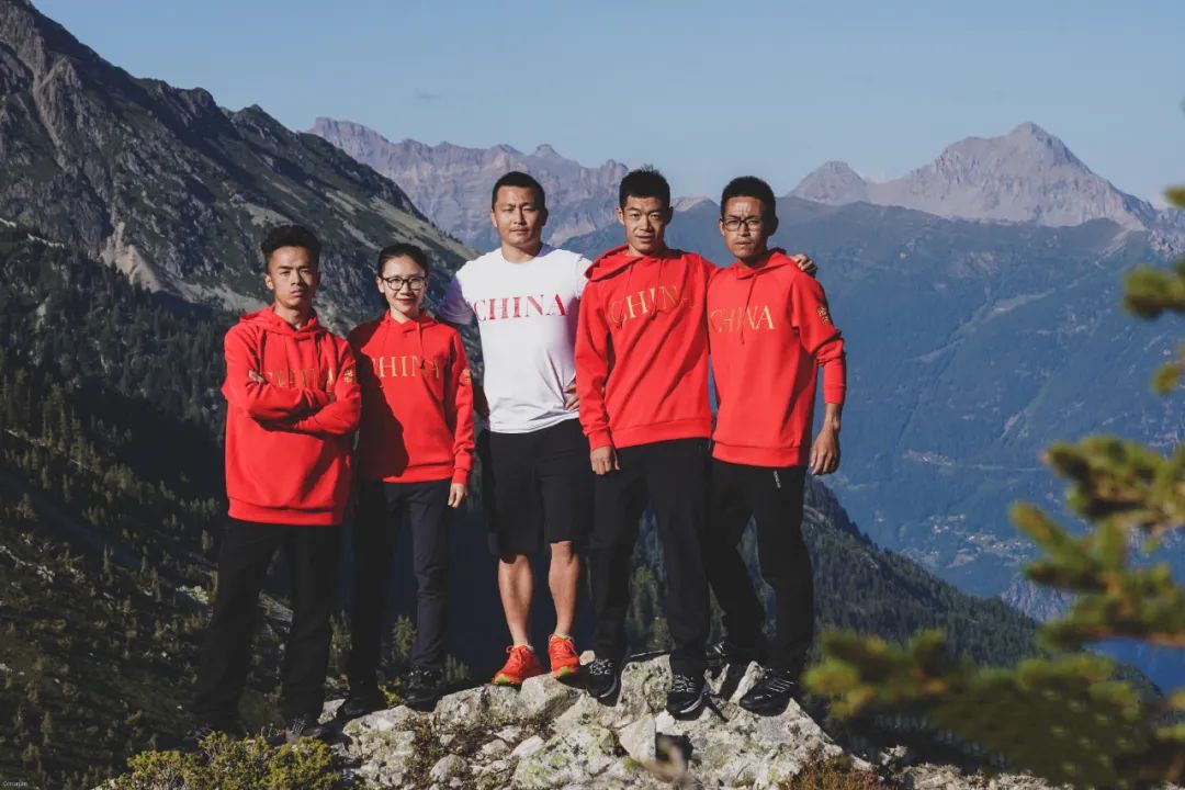 马拉松人物梁晶,马拉松运动员梁晶照片