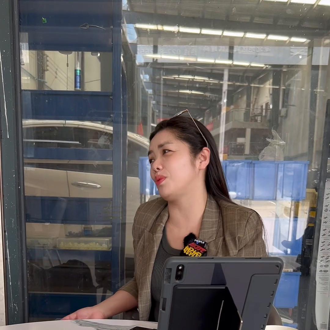 与团风的汽修厂头部抖音博主—刚哥互相探讨关于抖音的经营...