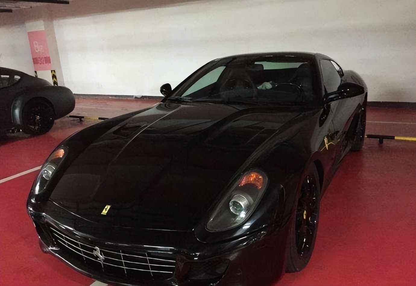 停车场落灰的豪车能开走吗,车库落灰的车可以开走吗