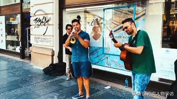 我温州人,在塞尔维亚卖小商品,疫情口罩被炒到50欧,还是国内好