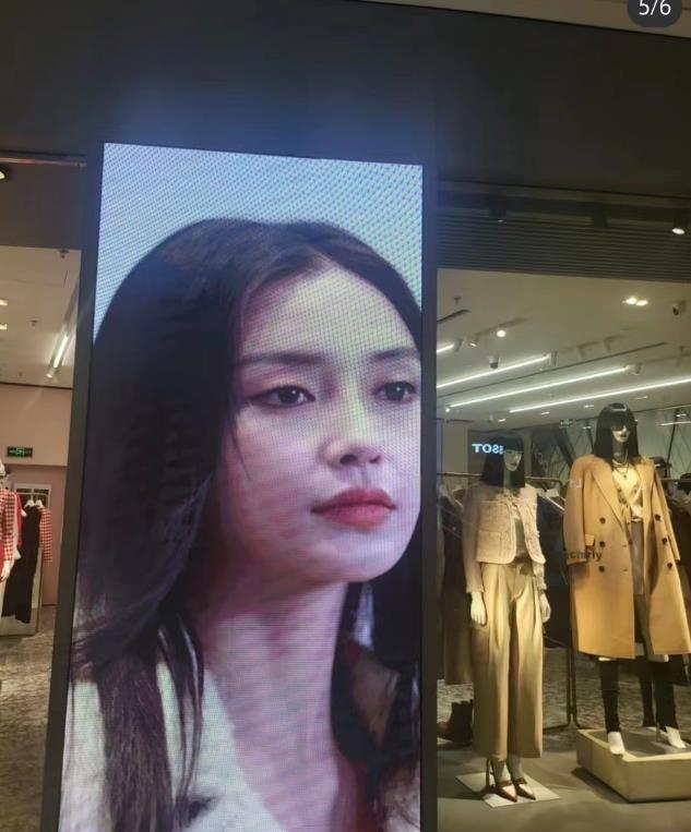 angelababy代言ochirly欧时力,欧时力angelababy同款羽绒服海报款