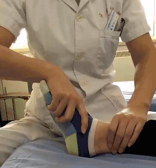 脚踝足内翻可以恢复吗,后天足内翻走路姿势