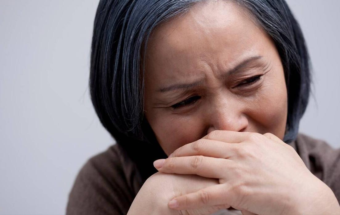 到儿子家养老，儿媳给我买小零食，原以为她孝顺，明白后不寒而栗