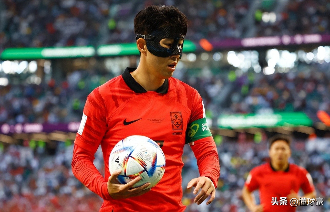 韩国主帅怒喷裁判吃红牌的影响,韩国主帅赛后怒斥裁判被红牌