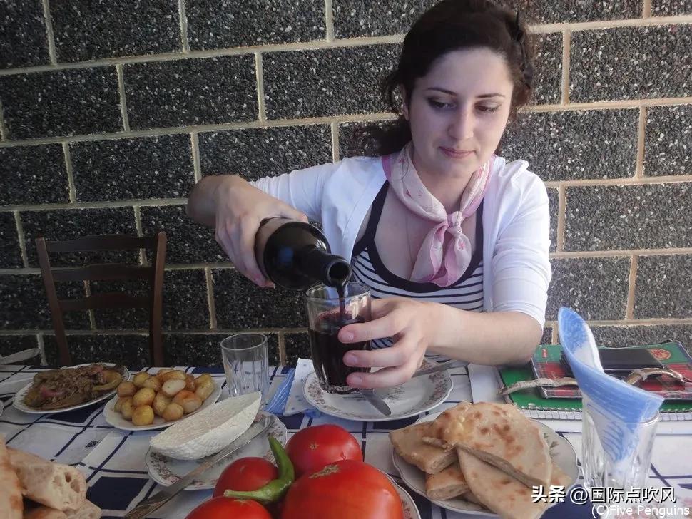 格鲁吉亚和俄罗斯有边境吗,格鲁吉亚和中国的关系有多好