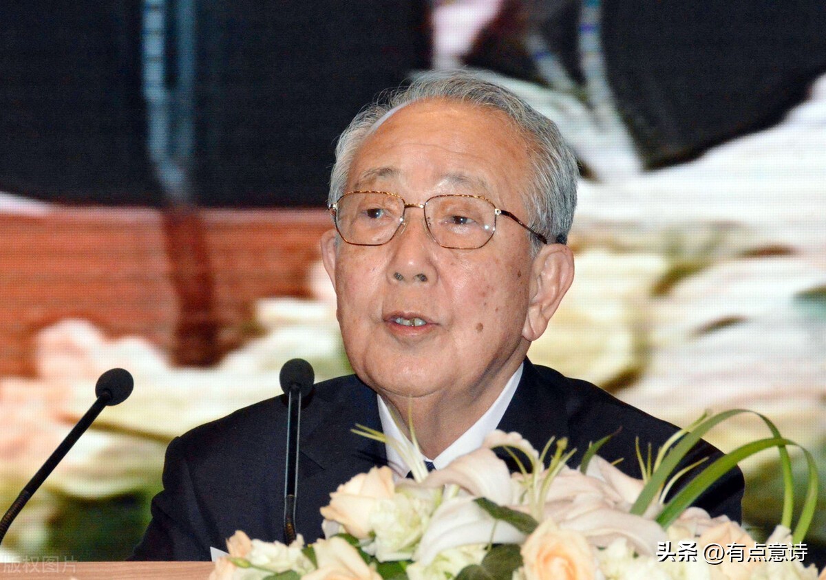 2022年逝去的14位名人,2021年离开的5位名人