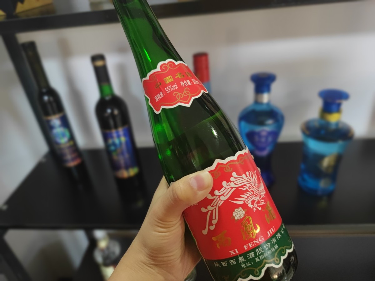 最新中国白酒10大名酒排行榜,中国白酒十大高端名酒排行榜最新