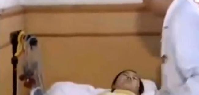 贵州女孩上课晕倒说自己家在福建,贵州女孩突然晕倒失忆下集