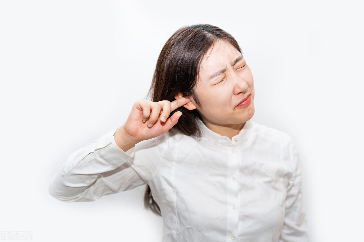 怎样才是正确掏耳屎的方法,不要再用错误的方式掏耳勺