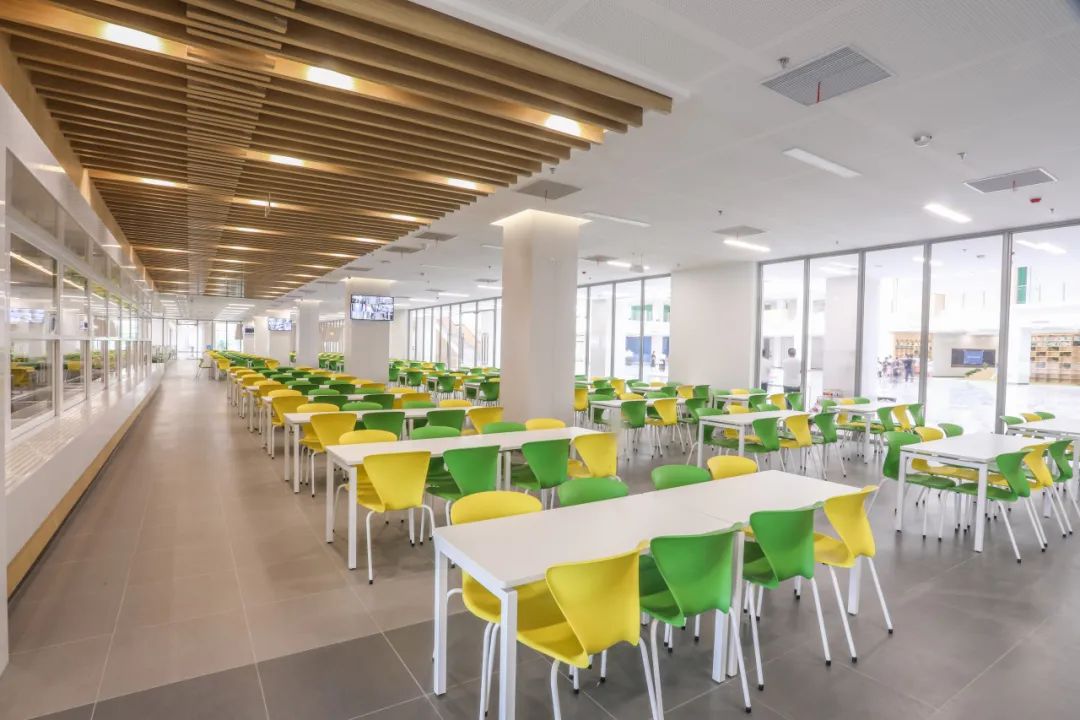 年薪12w的工作无学历招聘,年薪不低于12万招工