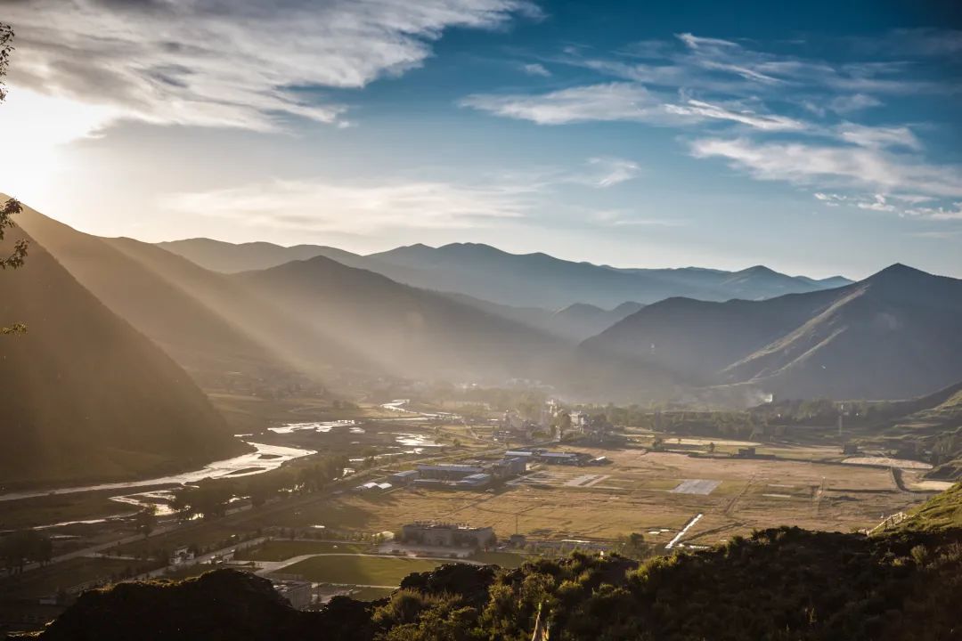 318最美川藏线之海螺沟冰川公园,稻城亚丁和泸沽湖旅游攻略
