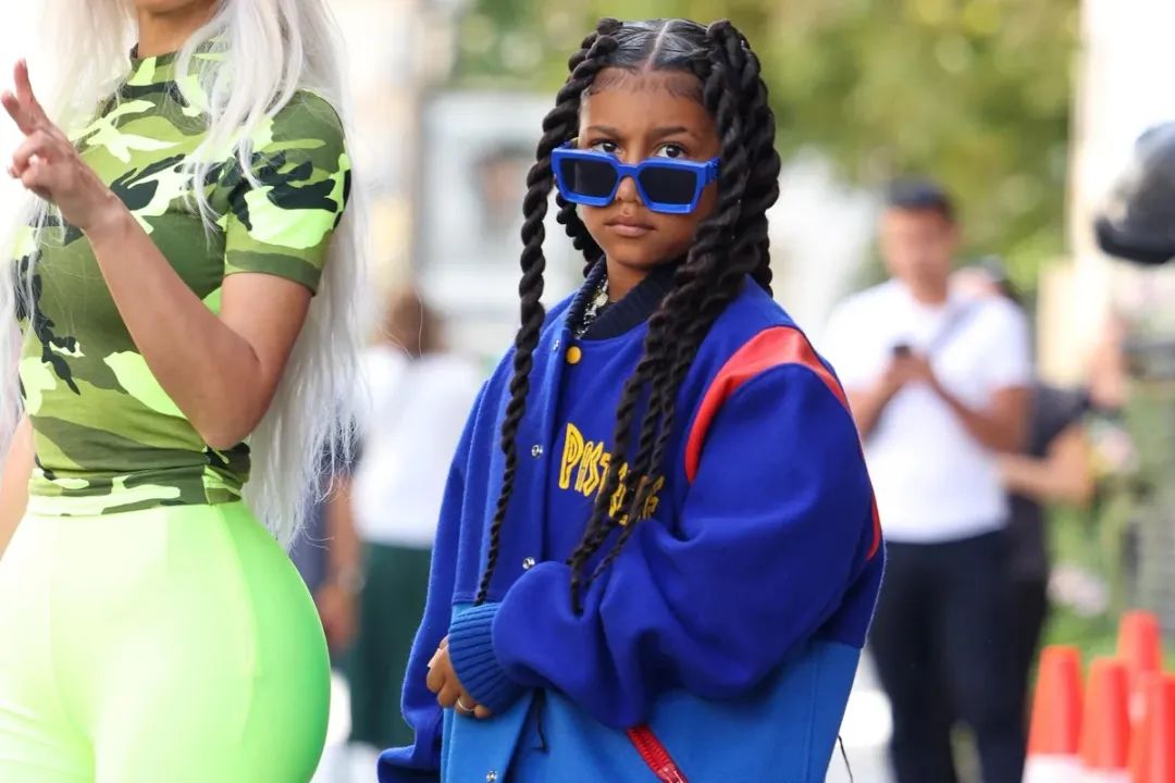 offwhite打折么,off-white倒闭了吗