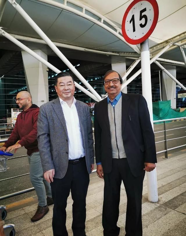 白血病陆勇事件,白血病陆勇印度买药