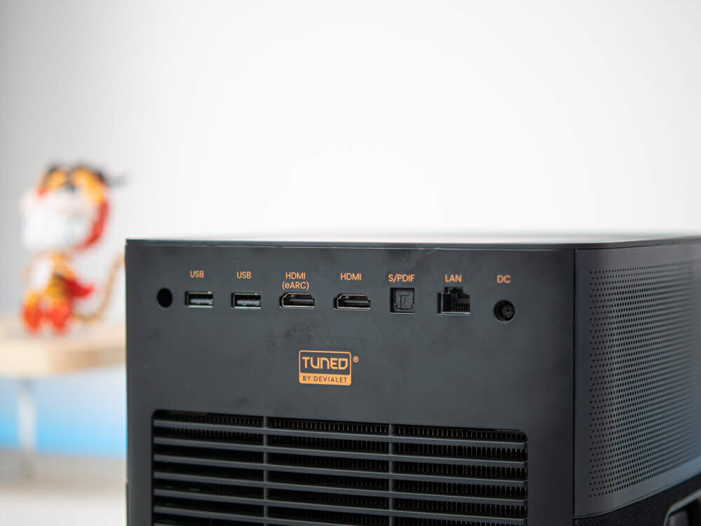 太卷了！亮度1300CVIA、帝瓦雷调音，AOCK1智能投影或成4K段爆款