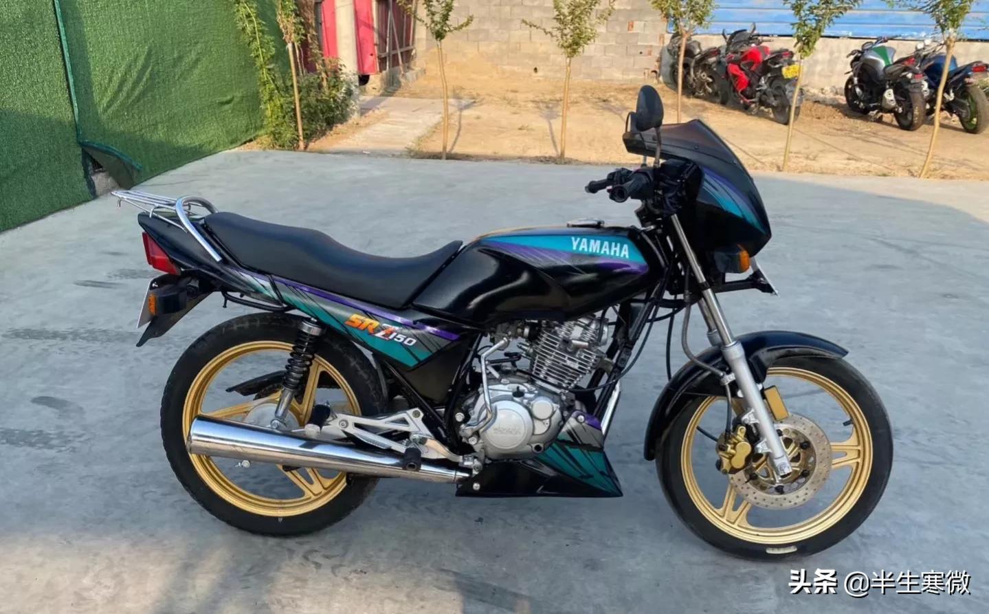 雅马哈劲豹150摩托车爬坡怎样,骑不坏的复古摩托车推荐