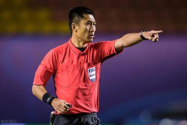 当自己是足球裁判,你为什么当足球裁判