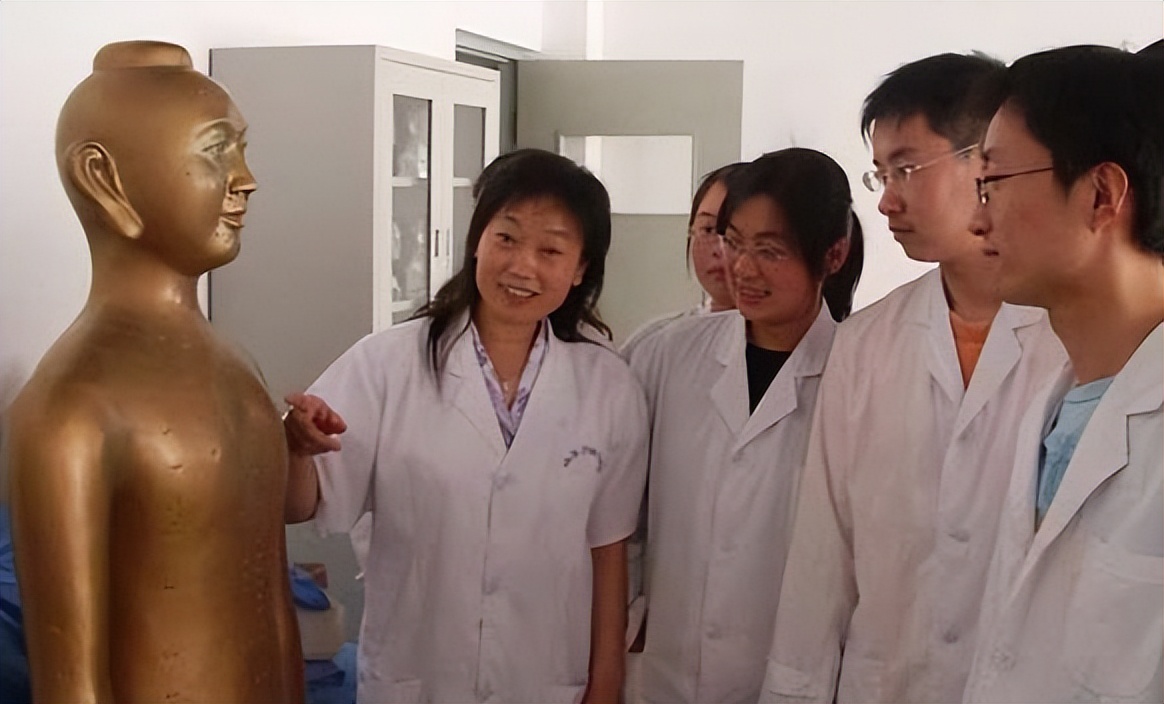 文科生也能报考的5个医学类专业,适合文科生报考的医学专业