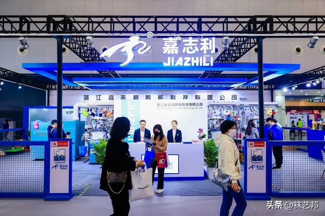 千帆竞发百舸争流|大唐袜业产业军团艳惊第十七届上海袜交会