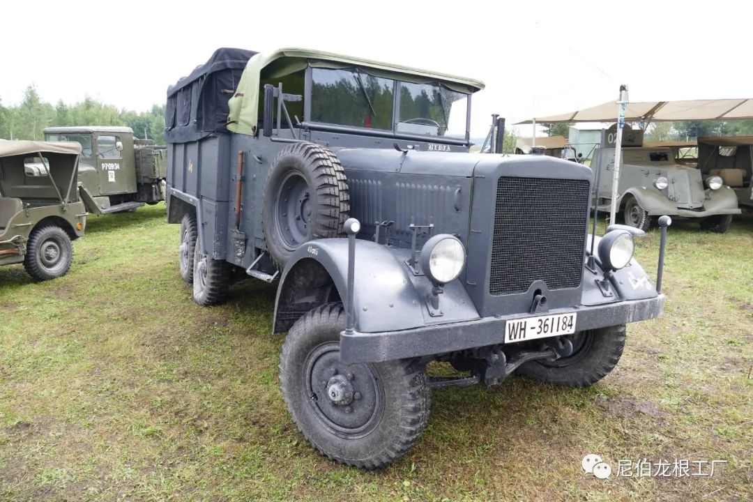 德国上世纪八驱军用重型卡车,德国重型军用越野卡车详细讲解