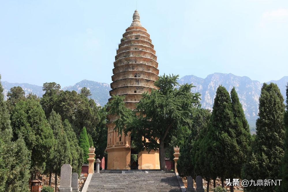 中国的佛塔一般是多少层,中国的佛塔均为高僧的骨塔吗