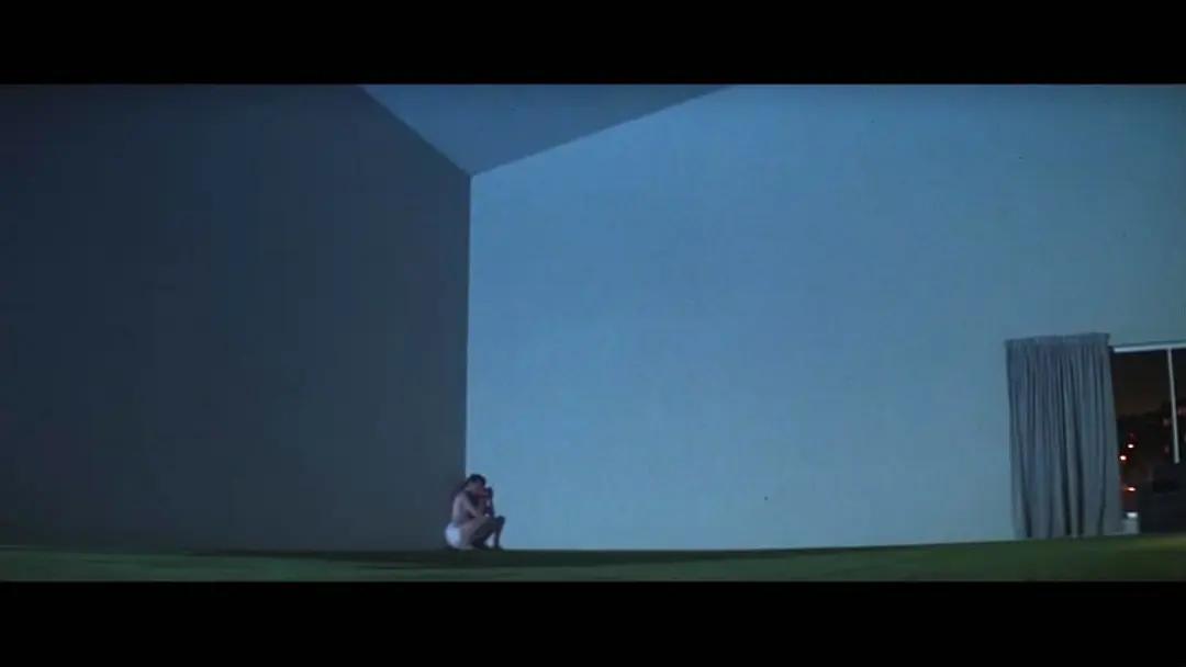 长达95分钟的MTV，创造了多个影史第一，至今也很超前